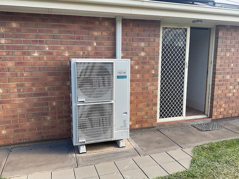 Metrolec Electrical & Airconditioning Gawler solar panel installation work in Gawler East