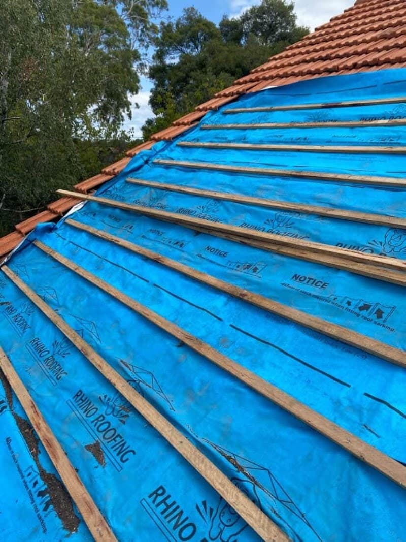 Metropolitan Roof Repairs roofing work in Kew