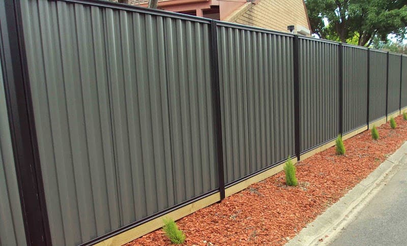 MFC Fencing & Constructions fencing work in Kincumber