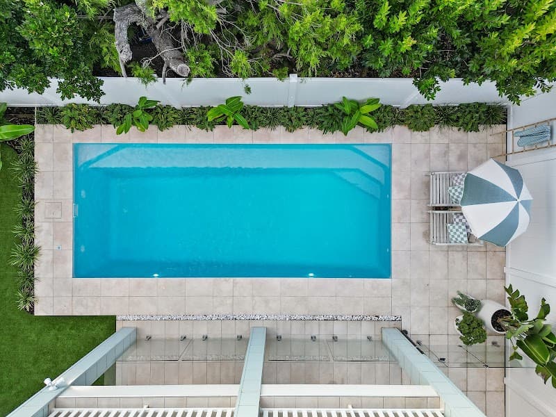 MFP easy Fibreglass Pools pool builder work in Brendale