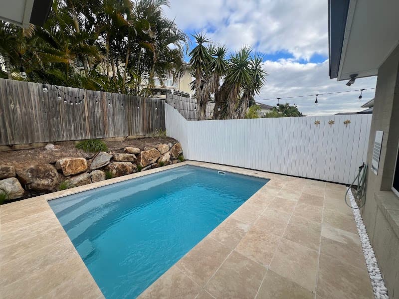 MFP easy Fibreglass Pools pool builder work in Brendale