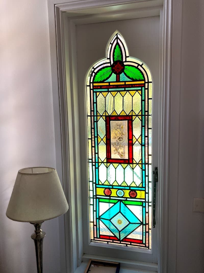 Mick's Glass & Glazing Service Pty Ltd glass & glazier work in Ashbury