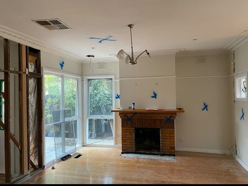 Micro Demo Co. demolition work in Carlton