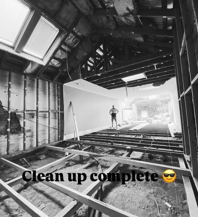 Micro Demo Co. demolition work in Carlton