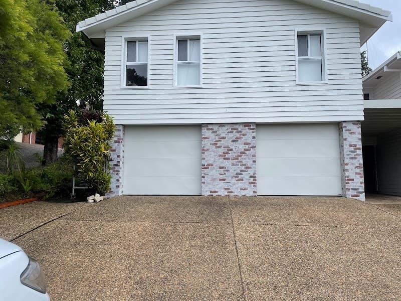 Migaloo Garage Door & Openers garage doors work in Kingston