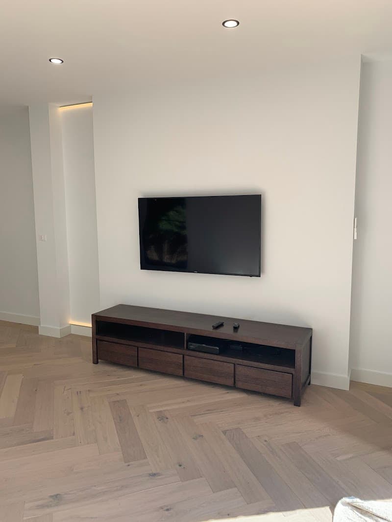 Millerwatts Electricians electrician work in Melbourne