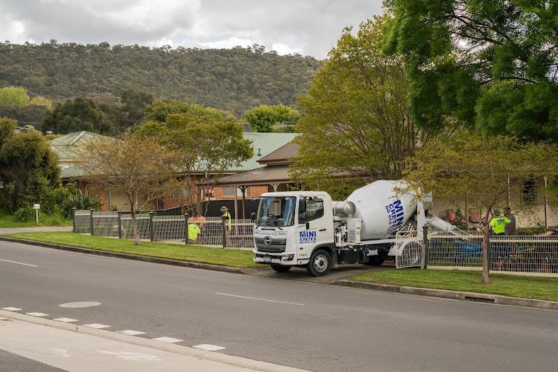 Mini Cretes concreting work in Albury