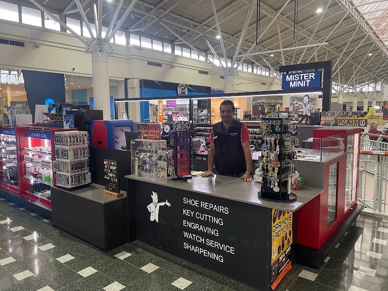 Mister Minit Dandenong Square locksmith work in Dandenong