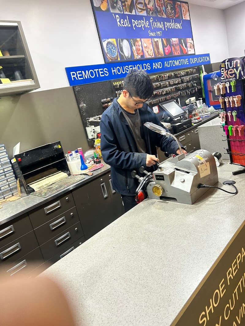 Mister Minit Melbourne Central locksmith work in Melbourne