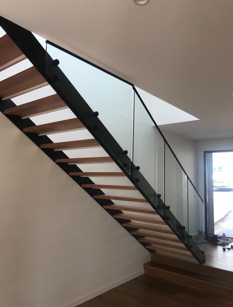 Mitchell's Glass glass & glazier work in Fyshwick