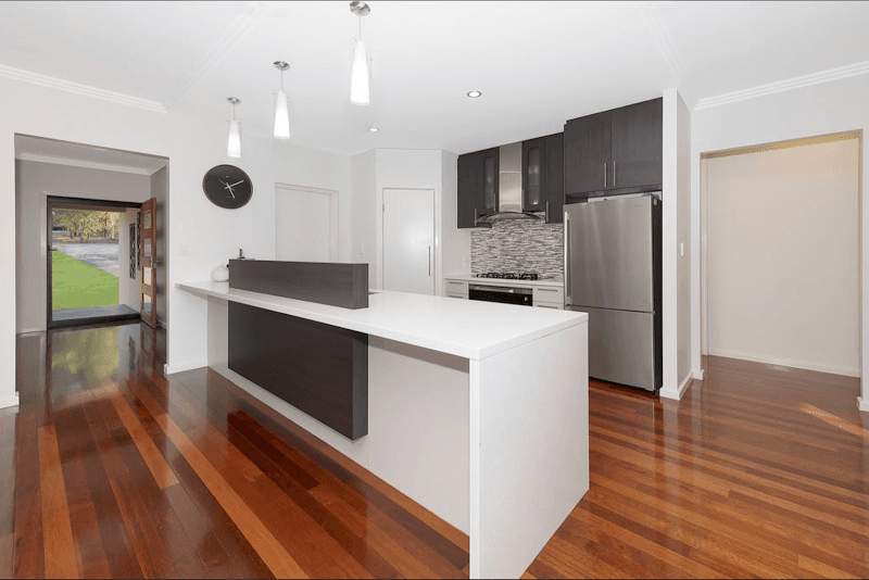 Mitino Group Pty Ltd bathroom renovation work in Thornlands
