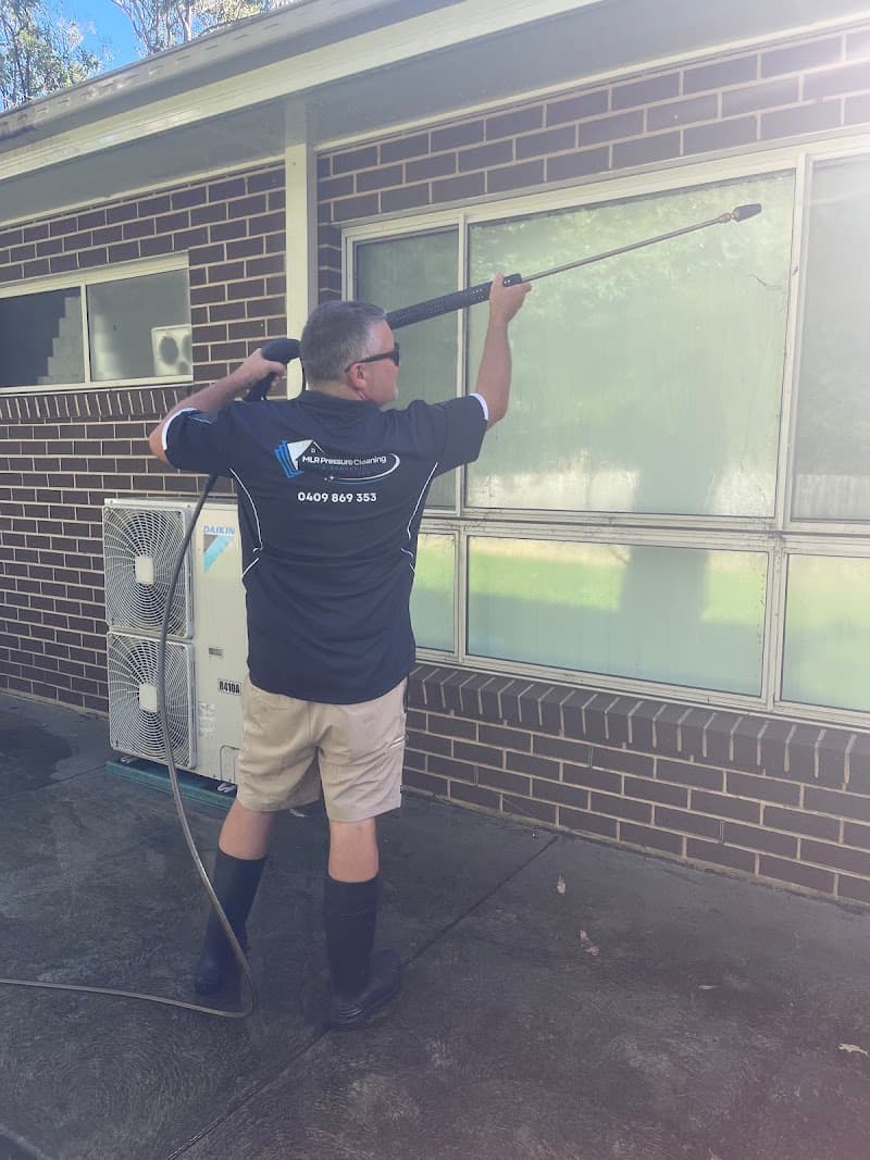 MLR Pressure Cleaning and Property Maintenance pressure washing work in Wadalba