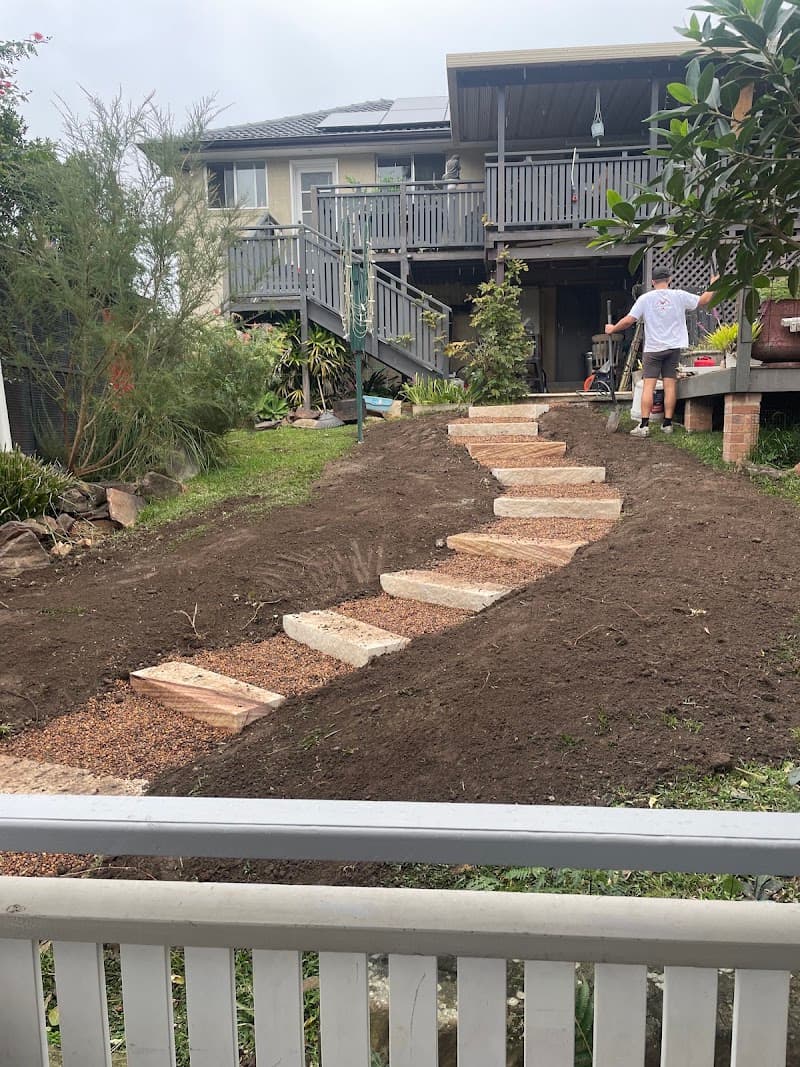 M.n.M Excavation demolition work in Kincumber