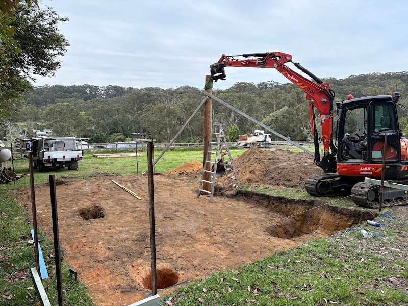 M.n.M Excavation demolition work in Kincumber