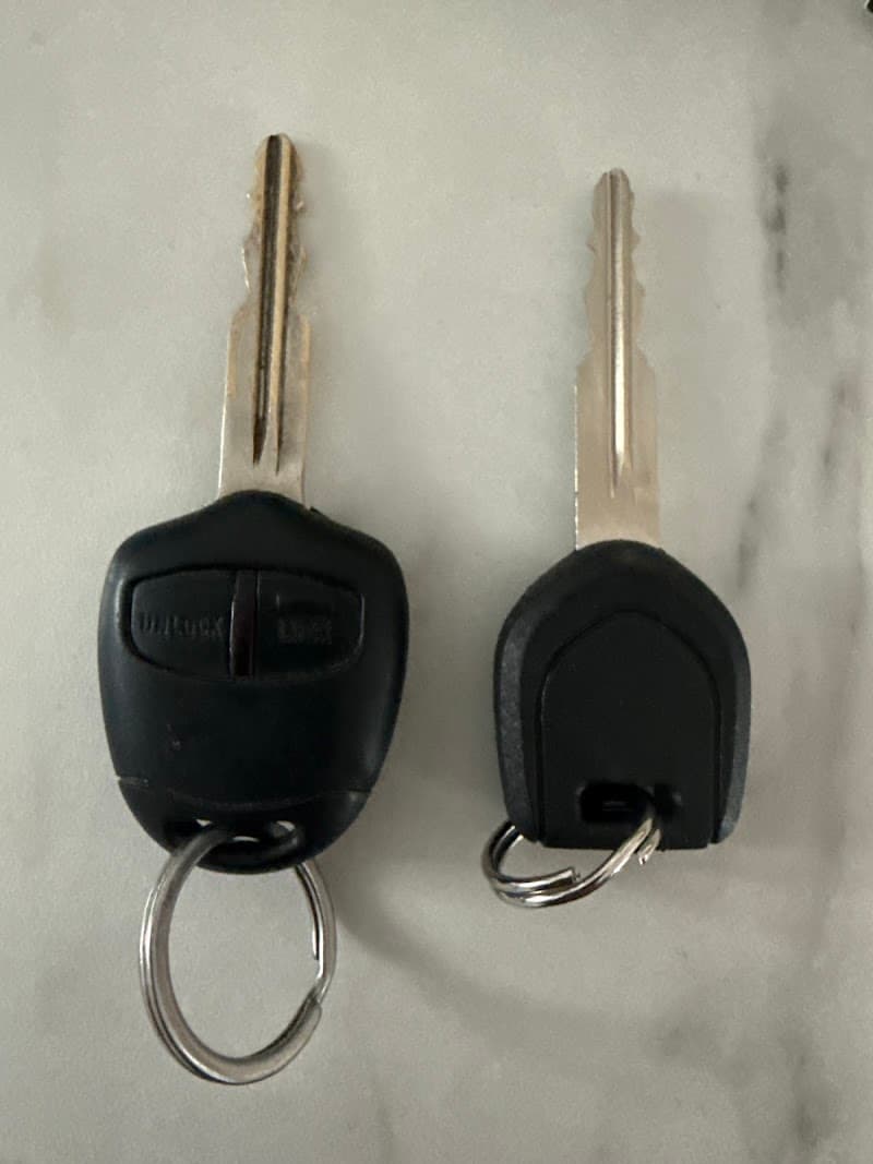 Mobile Car Keys locksmith work in North Gosford