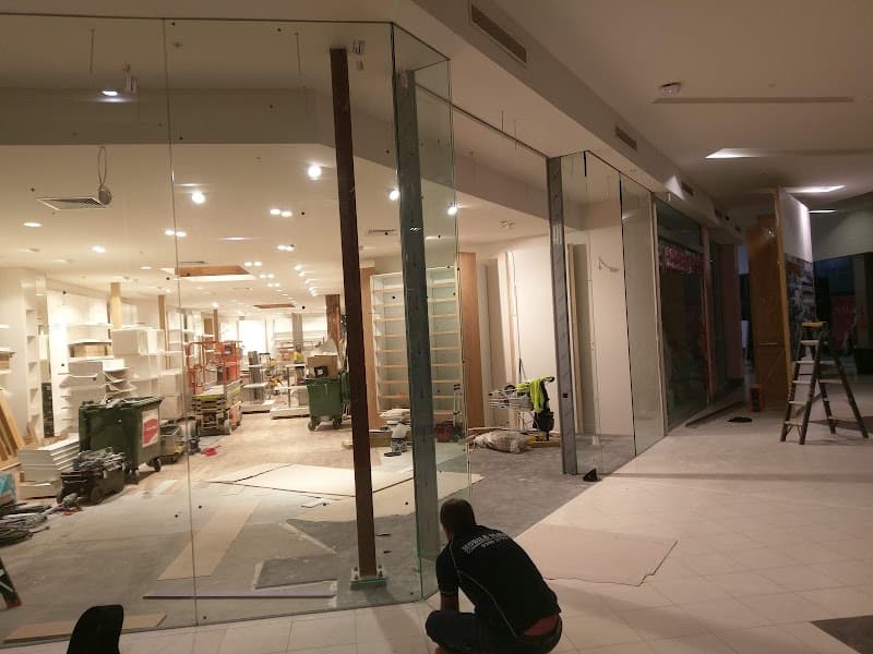 Mobile Glass & Glazing glass & glazier work in Joondalup