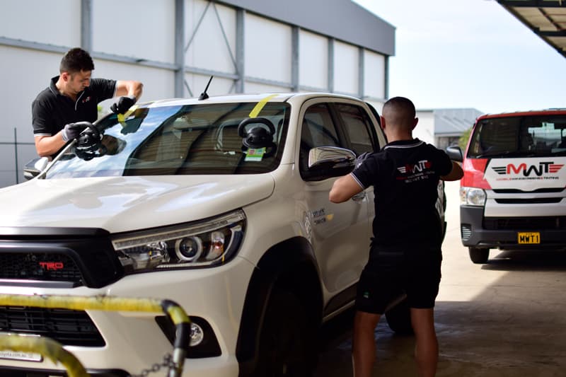 Mobile Windscreens & Tinting window tinting work in Sydney