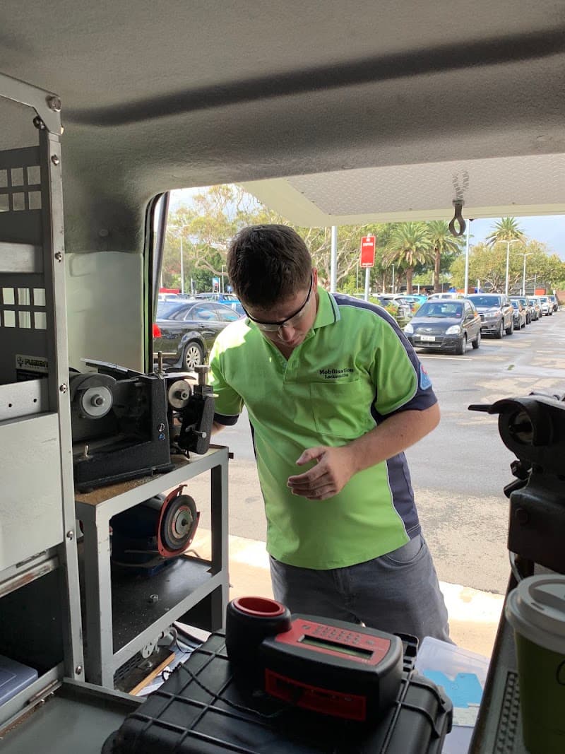 Mobilisation Locksmith PTY LTD locksmith work in Oxford Falls