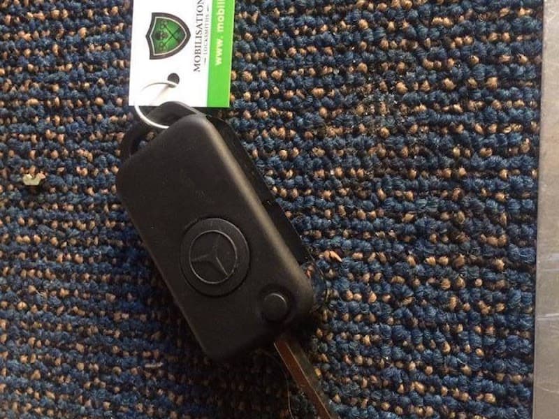 Mobilisation Locksmith PTY LTD locksmith work in Oxford Falls