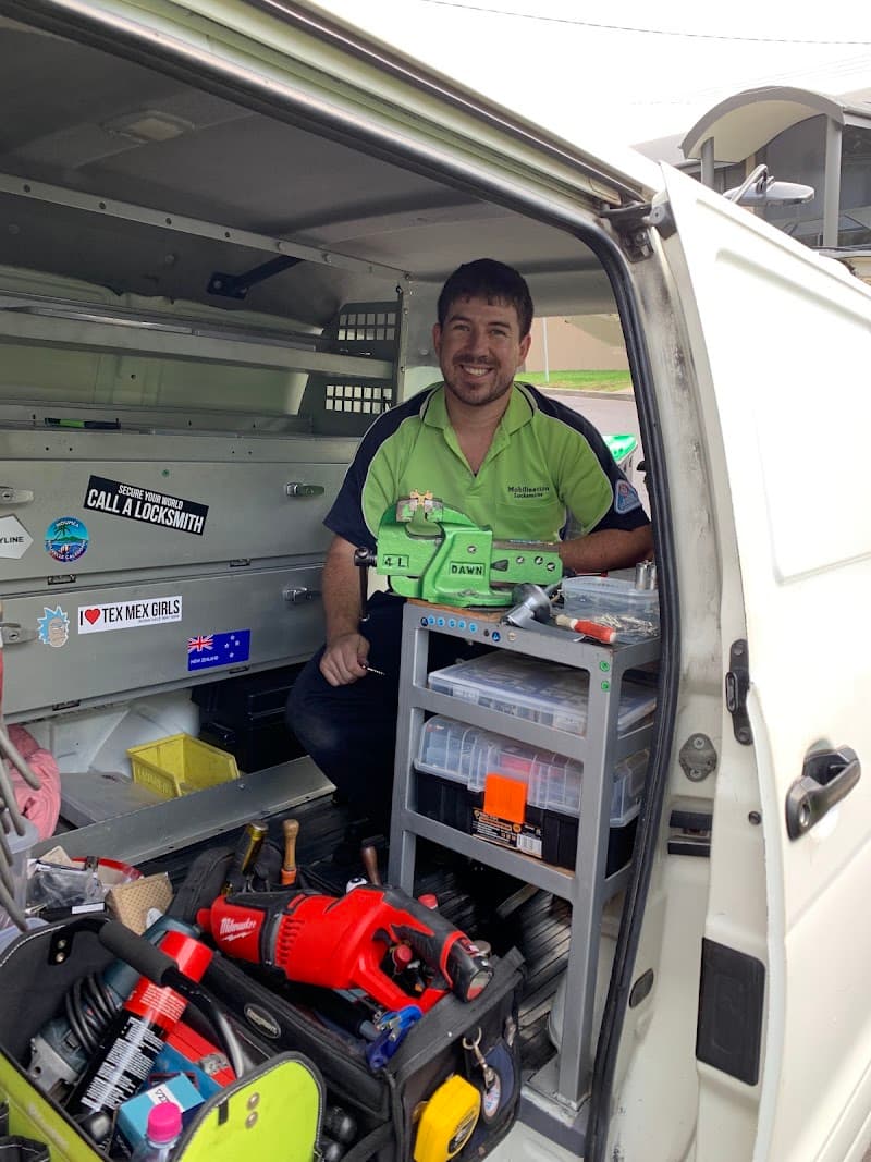 Mobilisation Locksmith PTY LTD locksmith work in Oxford Falls