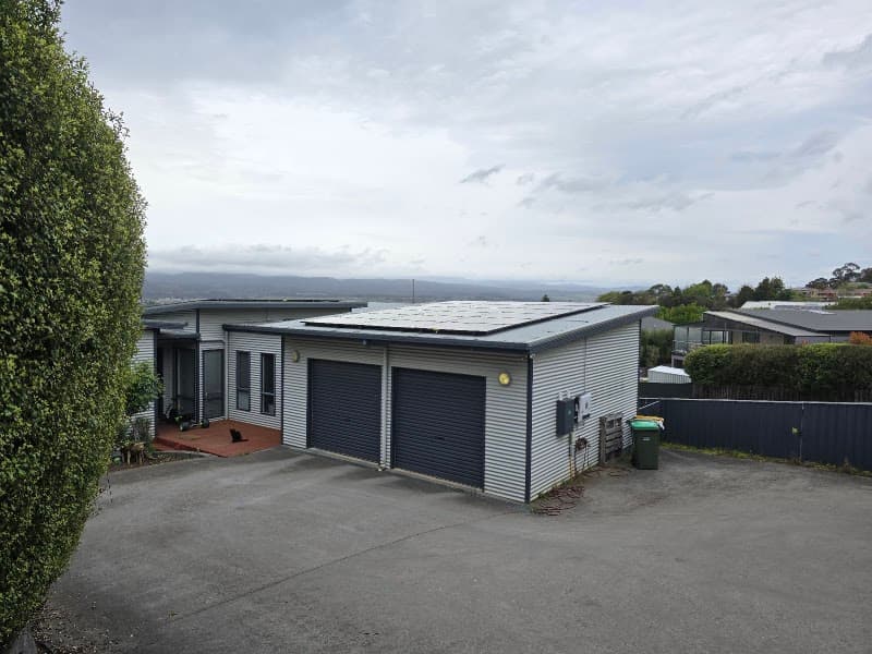 Mode Energy solar panel installation work in St Leonards