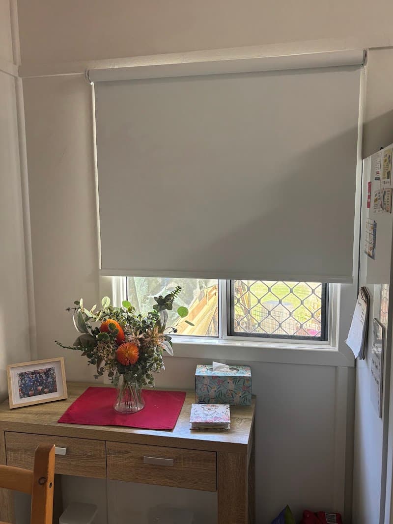 Modern Window Furnishings curtains & blinds work in Bundaberg East