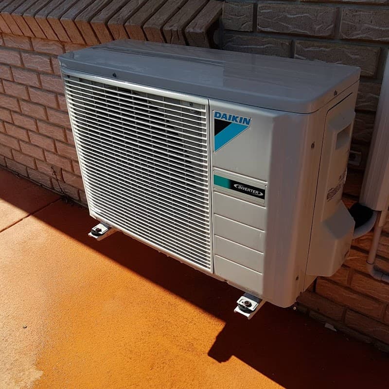Mond's Air Con Cleaning air conditioning work in Slacks Creek