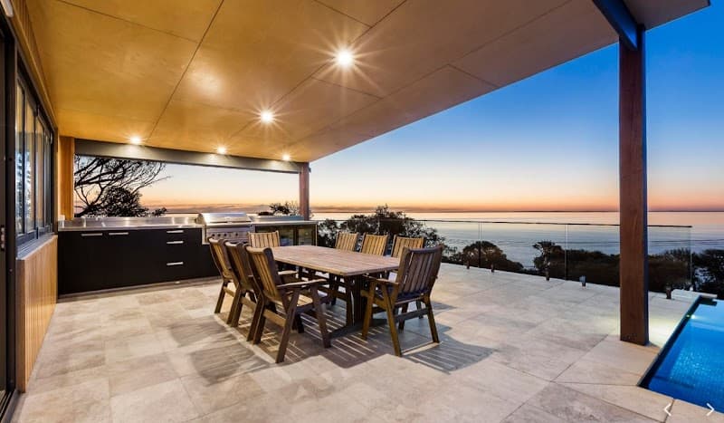 Mornington Peninsula Kitchens kitchen renovation work in Mornington