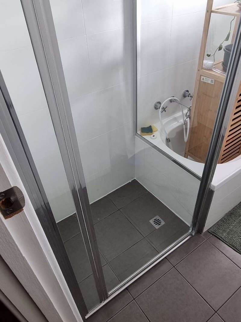 Mount Glass & Glazing glass & glazier work in Mount Gambier