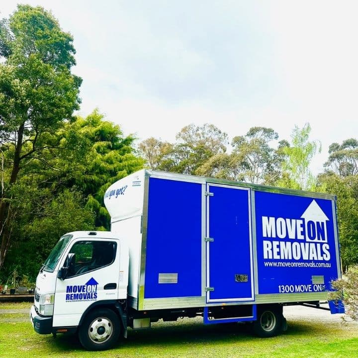 Move On Removals removalist work in West Melbourne