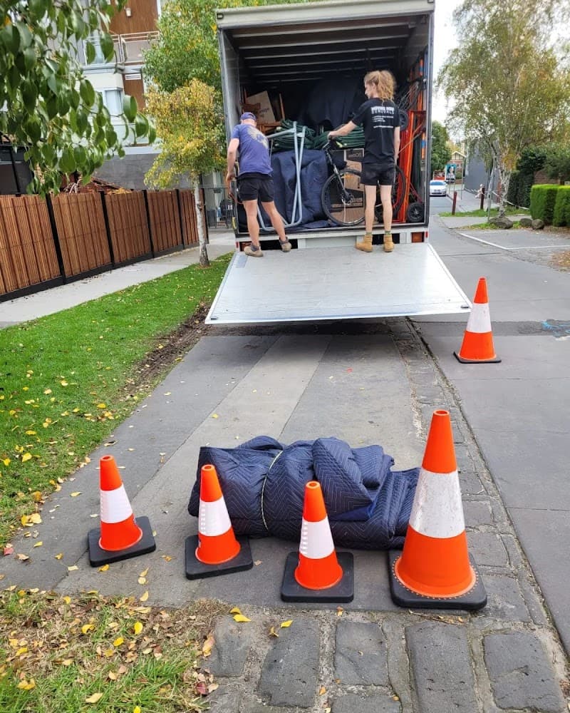 Moving Men Removals Melbourne - Removalists, Man with a Van removalist work in Brunswick