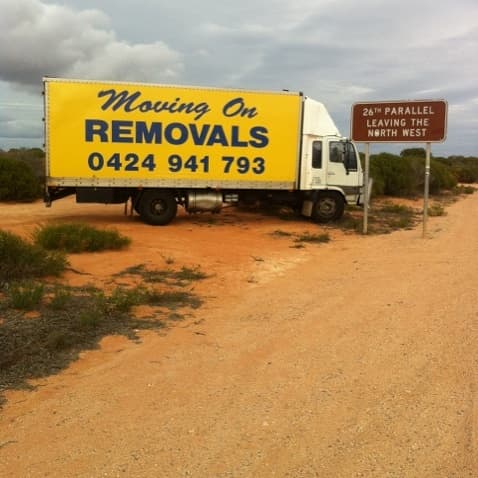 Moving On Removals removalist work in East Rockingham