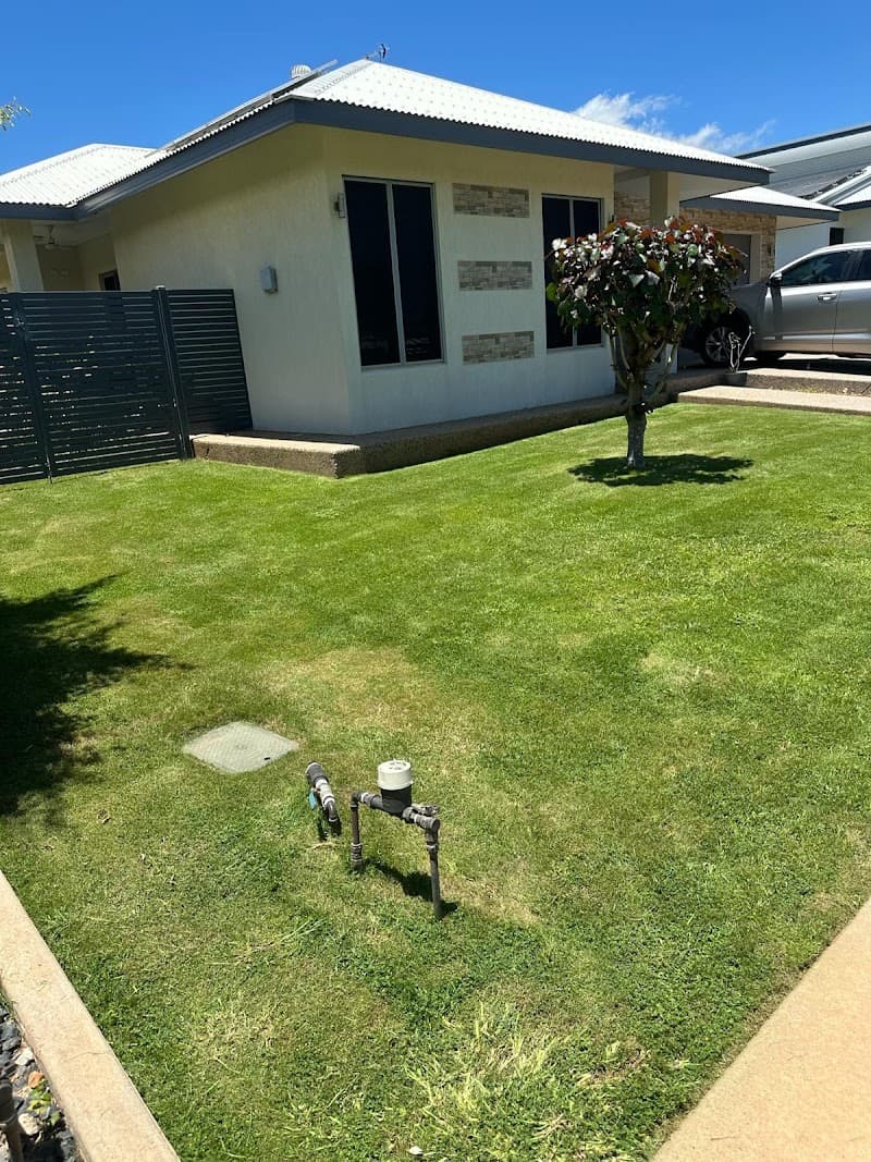 Mow810 lawn care work in Lyons
