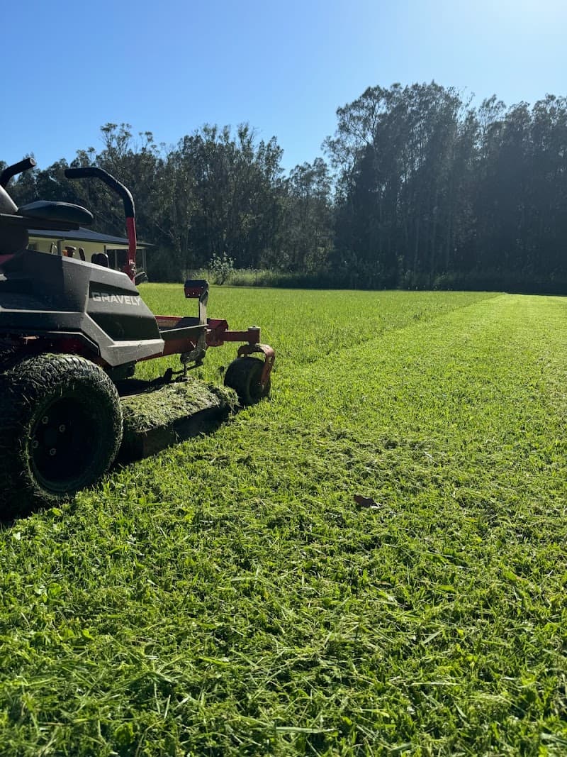MowPro Landscapes lawn care work in Burleigh Heads