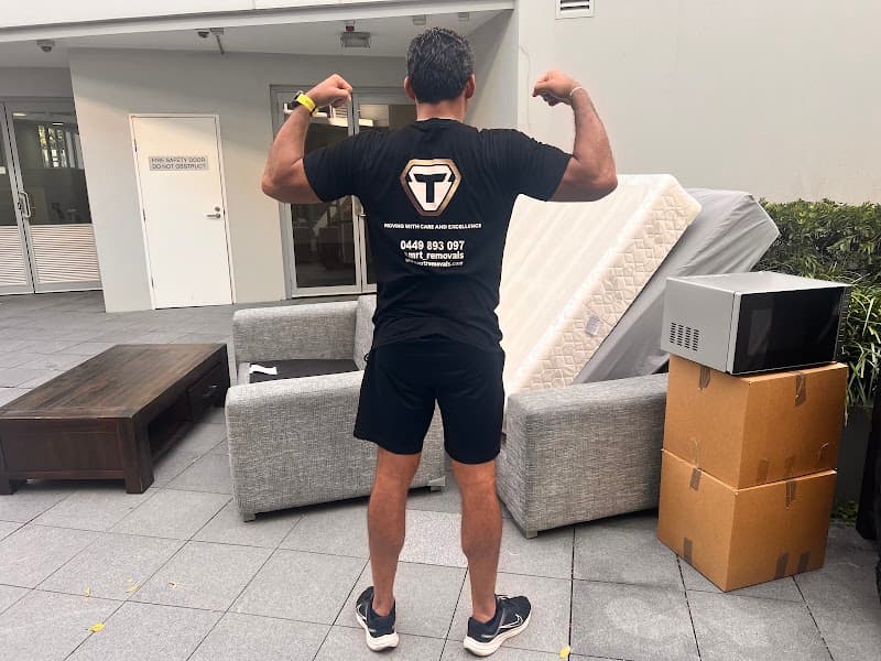 Mr T Removals removalist work in Dee Why