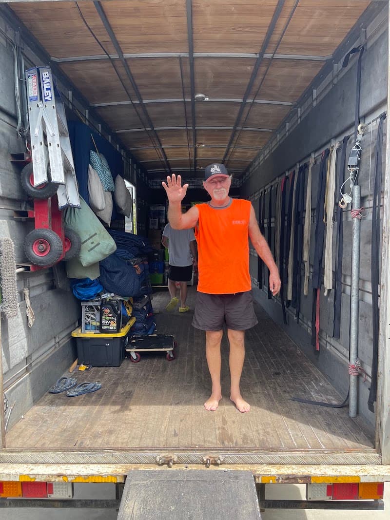 Mr Ten Percent Removals removalist work in Point Vernon