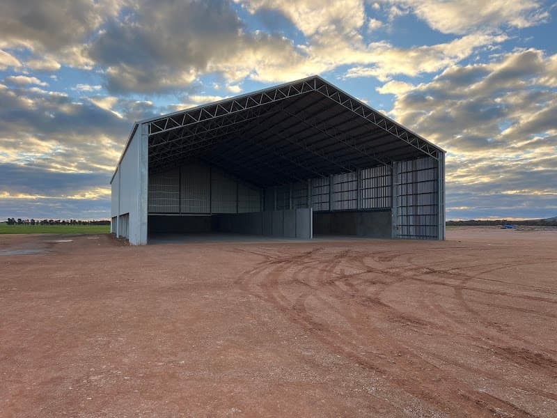 MRN Rigging & Construction carpentry work in North Albury