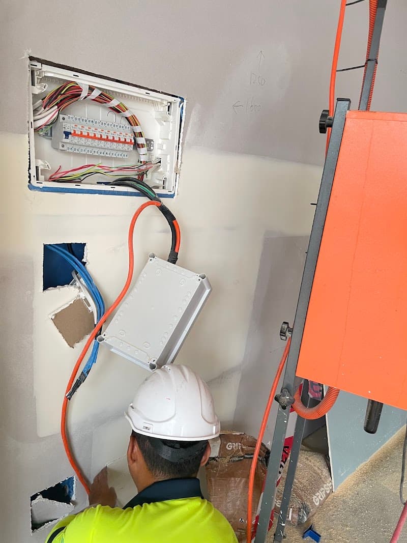 MS Electrical electrician work in Surfers Paradise