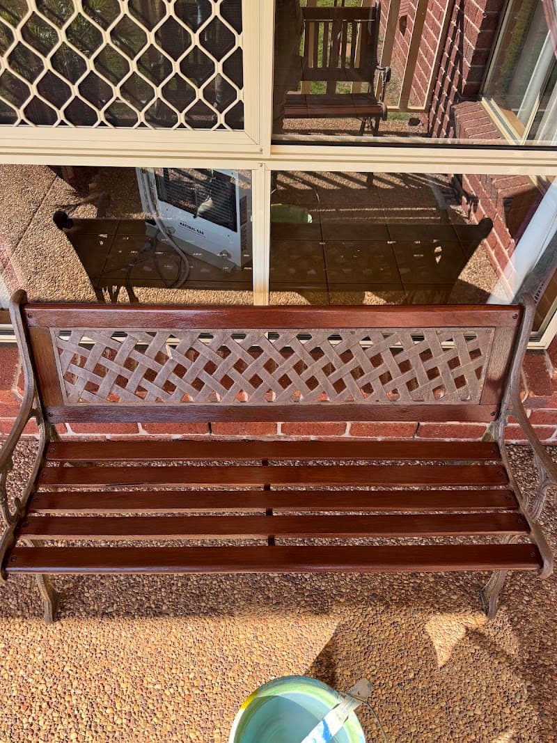 Murphy’s Fix & Paint painter work in Toowoomba City