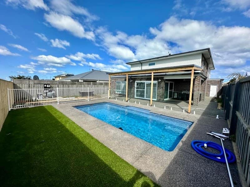 Narellan Pools pool builder work in Torquay