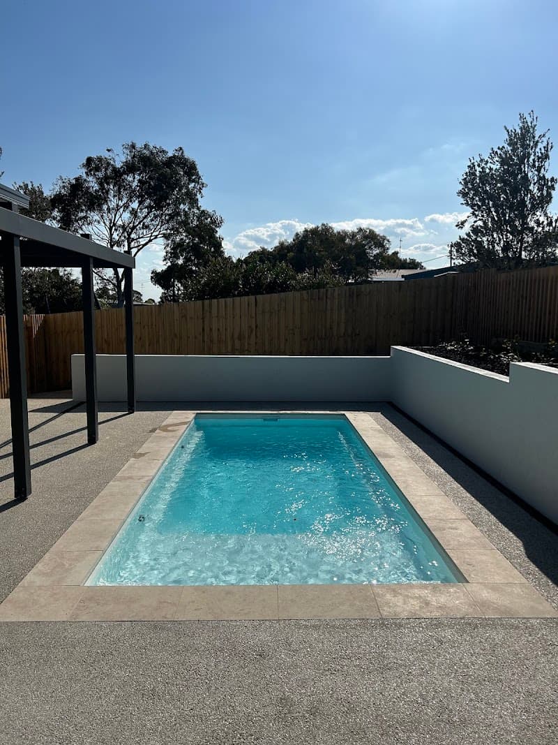 Narellan Pools pool builder work in Torquay