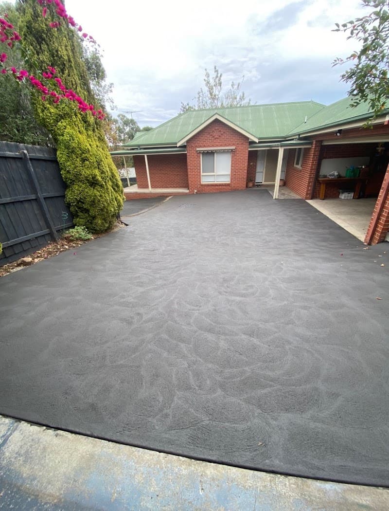Nas Group Concreting concreting work in Reservoir