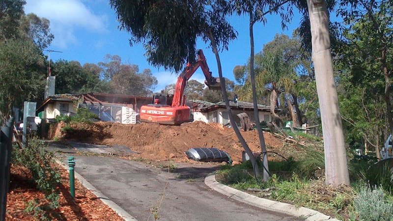 Nateis Contracting Pty Ltd demolition work in Wattleup