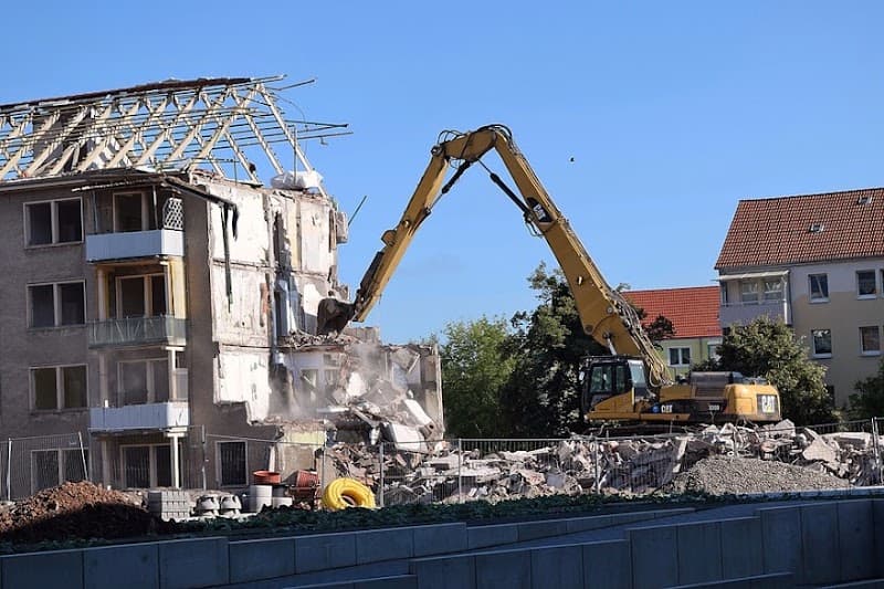 Nateis Contracting Pty Ltd demolition work in Wattleup