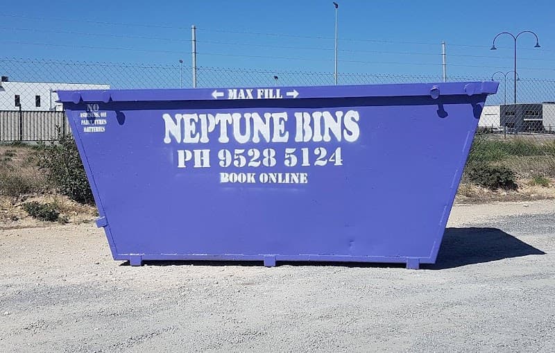 Neptune Skip Bins rubbish removal work in Port Kennedy