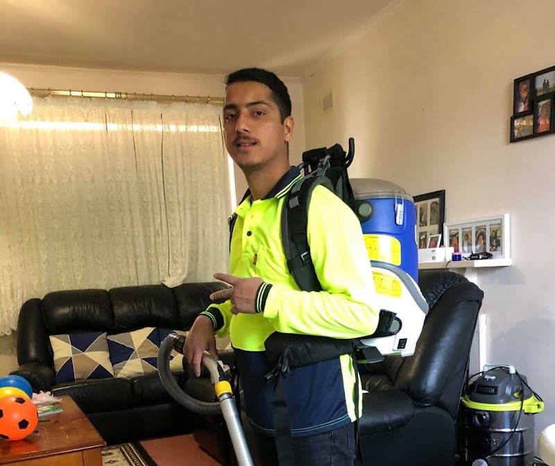 New Rays Hobart Pty Ltd oven & bbq cleaning work in North Hobart