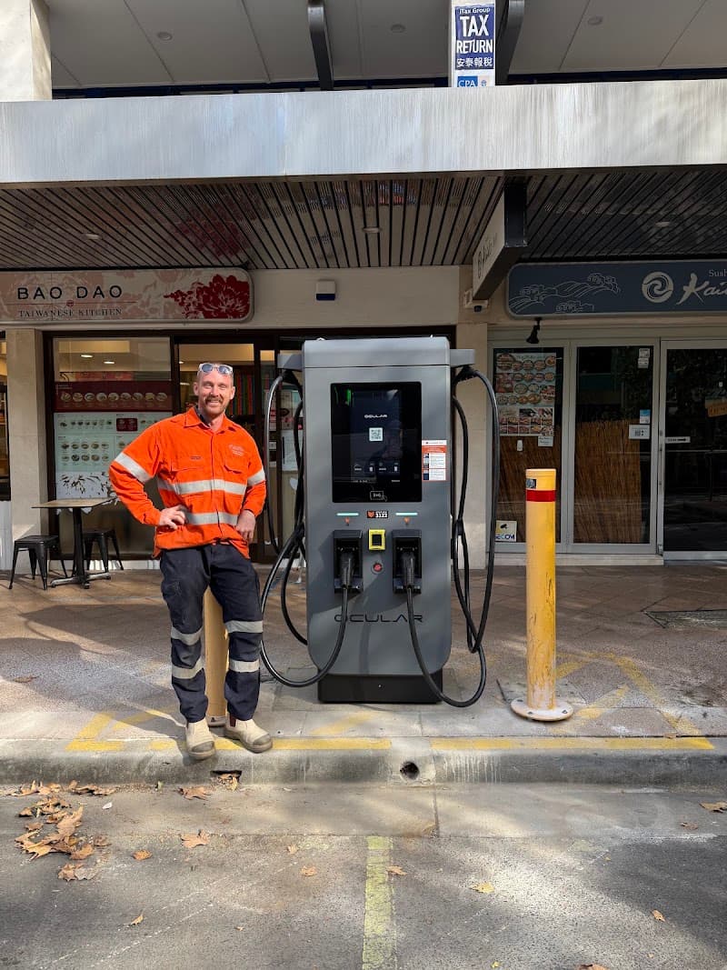 New Wave Energy Group solar panel installation work in Brookvale