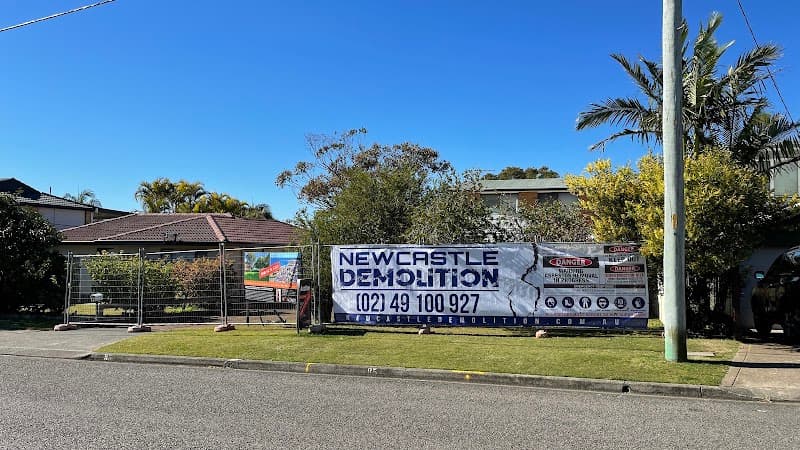 Newcastle Demolition PTY LTD asbestos removal work in Whitebridge