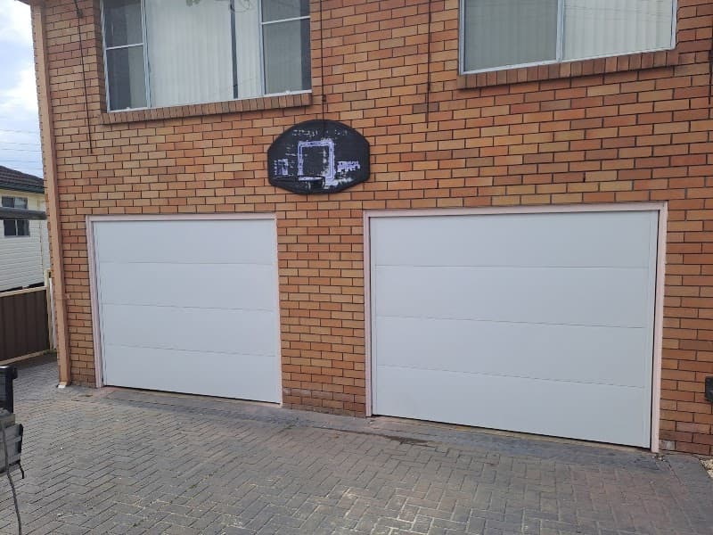Newcastle Garage Door Service garage doors work in Beresfield