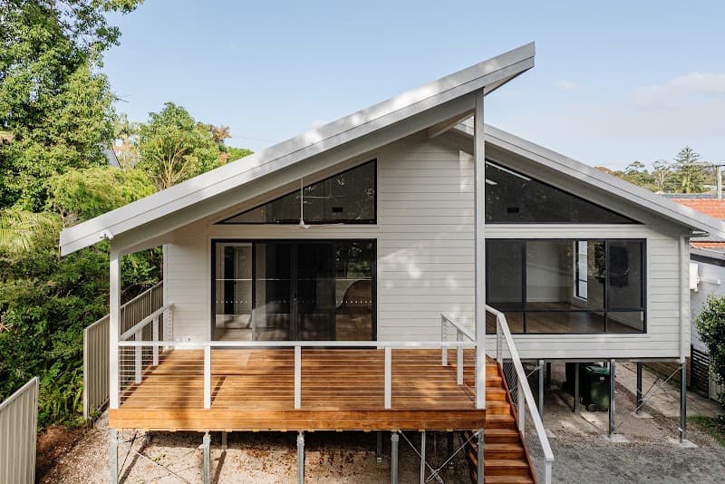 Newcastle Glass & Aluminium glass & glazier work in Broadmeadow